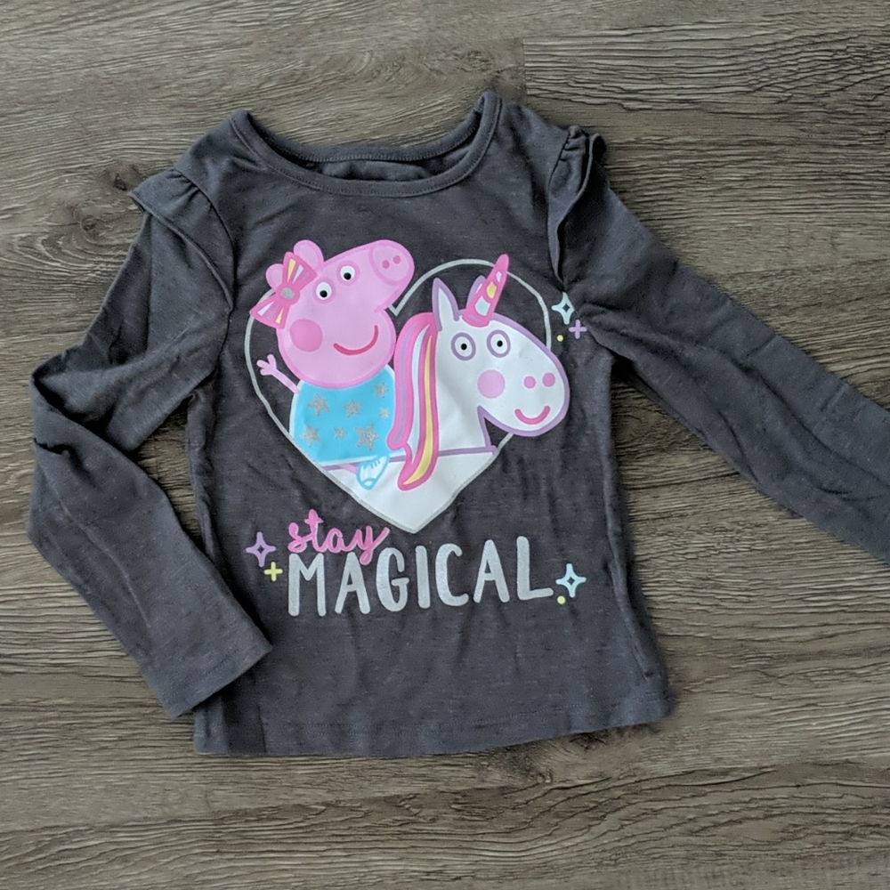 3 for $15 // • Peppa pig • long sleeve top